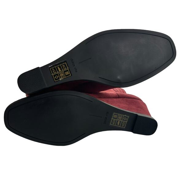 Dolce Vita Women's Wedge Red Faux Suede Zippered  Ankle Bootie NEW Size 7.5; - Picture 4 of 8